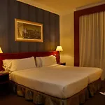 El Avenida Palace فندق 4*