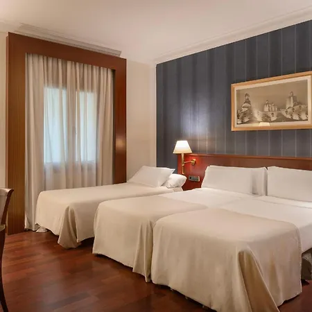 מלון El Avenida Palace 4*