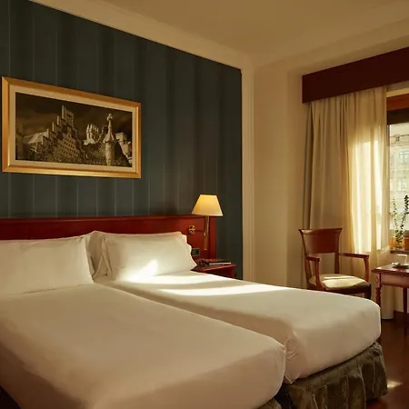 El Avenida Palace 4* ברצלונה