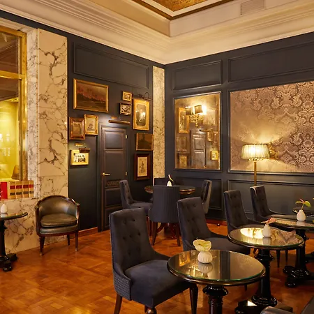 El Avenida Palace Hotel 4*