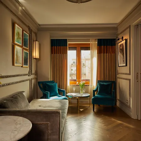 El Avenida Palace Hotel 4*