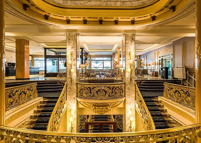 Hotel El Avenida Palace