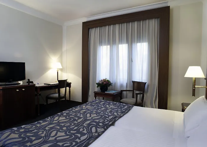 El Avenida Palace 4*