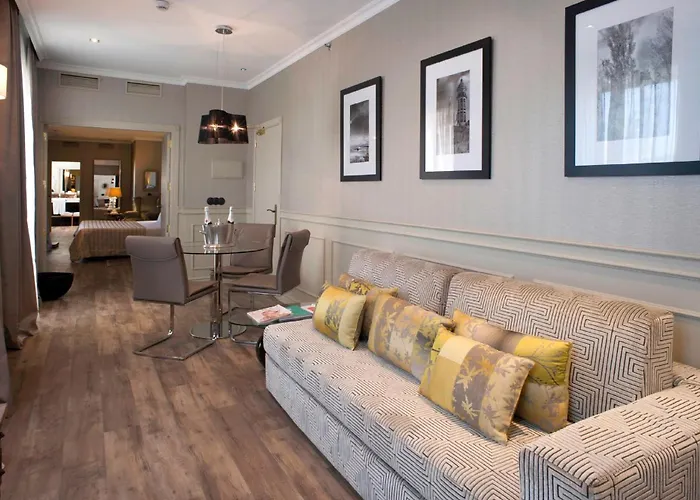 El Avenida Palace Hotel