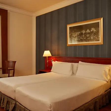 El Avenida Palace Отель