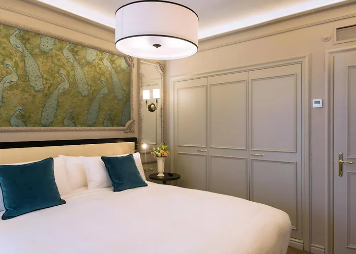 Ξενοδοχείο El Avenida Palace 4*